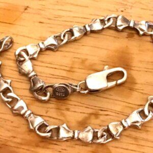 Rare TIFFANY & Co Continuous Bows Bracelet Sterling Silver, Vintage